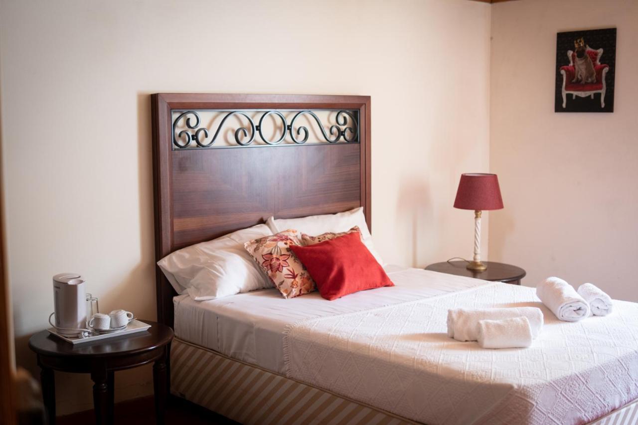 Hotel Rural Quinta Do Juncal Serra d'El-Rei Luaran gambar