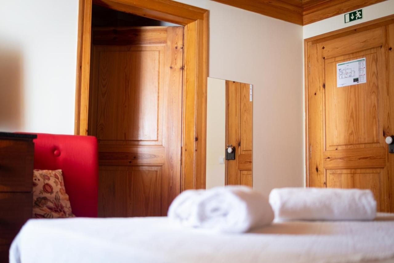 Hotel Rural Quinta Do Juncal Serra d'El-Rei Luaran gambar